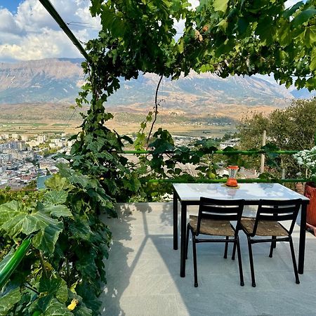 Panoramic View Guest House Gjirokastër Exterior foto