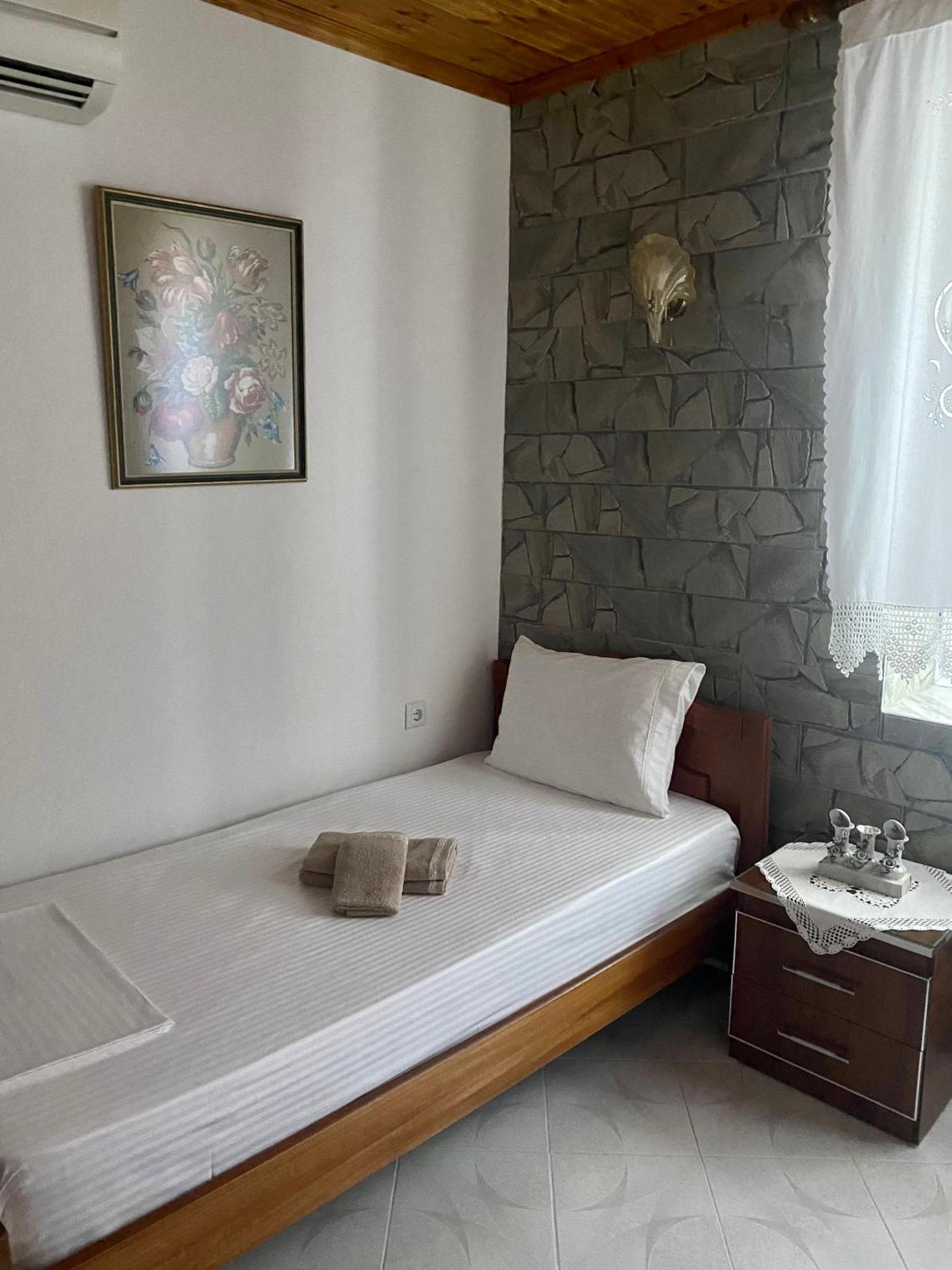 Panoramic View Guest House Gjirokastër Exterior foto
