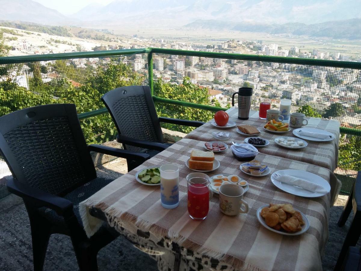 Panoramic View Guest House Gjirokastër Exterior foto